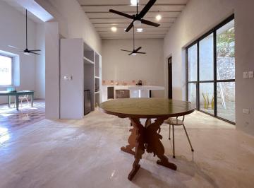 Casa · 713m² · 3 Recámaras · Casa Lise y Arturo | For Rent in Mérida Centro