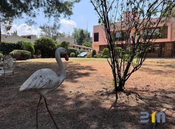 Casa · 522m² · 4 Recámaras · 6 Estacionamientos · La Herradura. Casa en Venta