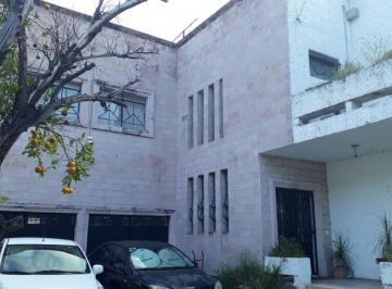 Casa de 6 habitaciones, Guadalajara · Propiedad en Venta Para Casa U Oficinas Fracc. Vallarta Poniente a Dos Cuadras de Av Vallarta