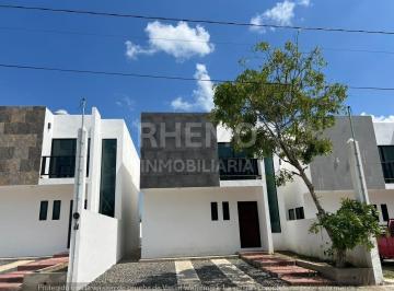 Casa · 120m² · 3 Recámaras · 2 Estacionamientos · Casa en Venta Unidad Habitacional Militares, Tuxpan, Ver.