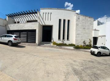 Casa 575m² Venta Jardines del Campestre · Casa en Venta en Jardin Principal en Jardines del Campestre Leon Gto