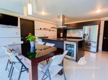 Casa de 4 habitaciones, Atizapán de Zaragoza · Casa en Loma de Valle 4 Recámaras en un Mismo Piso Cada Una con Baño Propio