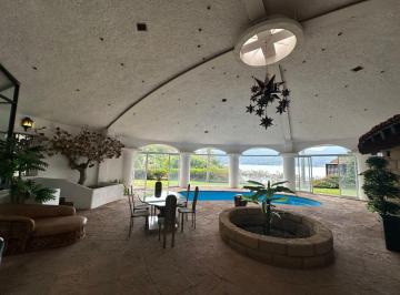 Casa de 4 habitaciones, Valle de Bravo · Casa en Venta en Valle de Bravo, Vista Al Lago