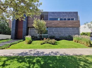 Casa de 4 habitaciones, Zapopan · Exclusiva Residencia en Venta en Bosques de Los Lagos