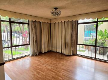 Casa uso de suelo de 6 habitaciones, Guadalajara · Casa en Renta Para Oficinas, Negocio o Para Habitar en Ladron de Guevara, Guadalajara, Jalisco