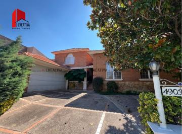 Casa de 3 habitaciones, Chihuahua · Casa Venta en Fraccionamiento Cerrado Las Haciendas, 100% Residencial, Frente a Parque, Chihuahua