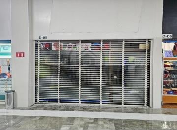 Local comercial · 48m² · 3 Estacionamientos · Inversionista Excelente Local Comercial Av