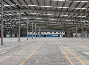 Nave industrial · 10716m² · 80 Estacionamientos · Nave Industrial en Renta en Industrial Resurrección