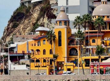Casa de 7 habitaciones, Mazatlán · Casa con Vista en El Cerro de La Neveria, Excelente Inversion Para Hotel Boutique o Casa Habitacion