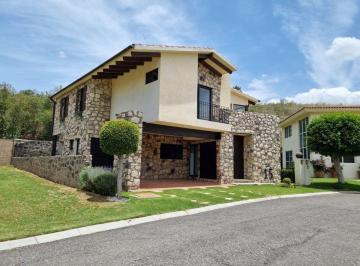 Casa de 3 habitaciones, San Pedro Cholula · Residencia en Venta en La Querencia, Amplio Jardín
