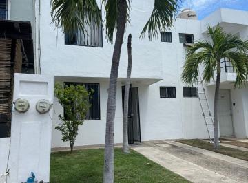 Casa · 89m² · 3 Recámaras · 1 Estacionamiento · Casa en Renta Bahia de Banderas Cerca de Playa Bucerias