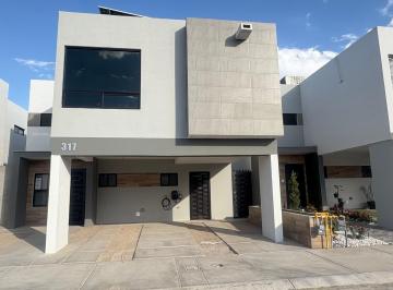 Casa · 167m² · 3 Recámaras · 2 Estacionamientos · Casa en Venta Frac Benevento