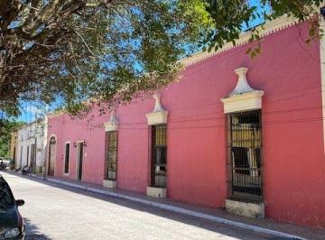 Casa de 8 habitaciones, Tepakán · ¡Venta Urgente! ¡Mansión Histórica en El Parque, Tepakan!
