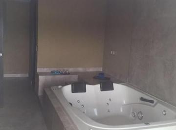 Departamento · 131m² · 2 Recámaras · 2 Estacionamientos · Natura con Tina Jacuzzi
