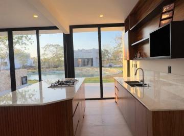 5c88f575b264b02bab4fae136c33d9b7bc1ab92b6fa7bd839396750509cb45fb · Casa en Venta en Altozano Mérida Yucatán