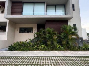 Casa de 4 habitaciones, Benito Juárez · Venta de Casa en Puerto Cancun