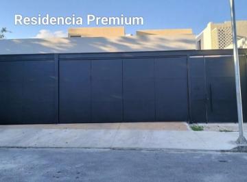 Casa de 5 habitaciones, Cacalchén · Casa en Venta con 5 Habitaciones, Paneles Solares, Alberca, Al Norte de Mérida Yucatán