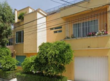 Casa de 4 habitaciones, Benito Juárez · Venta de Casa en Recuperacion Bancaria en Narvarte