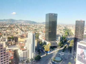 Oficina · 1000m² · 10 Recámaras · 22 Estacionamientos · Oficina en Renta en Paseo de La Reforma