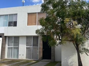 Casa · 3 Recámaras · 2 Estacionamientos · Casa en Condominio Reserva San Matías