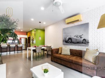 Departamento · 112m² · 1 Estacionamiento · Departamento de Lujo en El Corazón de Playa del Carmen – Lunada Condo