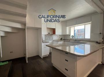 Casa de 3 habitaciones, Tijuana · Casa en Venta en Porticos Santa Fe