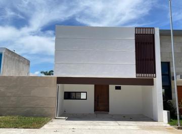 Casa · 200m² · 3 Recámaras · 2 Estacionamientos · Casa en Venta en Conkal, Bosques de Conkal Entrega Inmediata