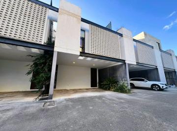 Casa en condominio · 151m² · 2 Recámaras · 2 Estacionamientos · Townhouse de Lujo en Renta, Privada Natuur, Montebello,2hab,2,5baños, Rooftop