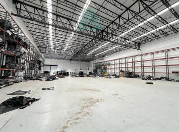 Bodega comercial · 2200m² · 12 Estacionamientos · Renta de Bodega Industrial por Av Los Nogales, Anggar