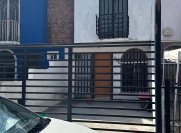 Casa de 3 habitaciones, Tonalá · Venta de Casa en Calle Fuente Cleopátra, Col. Fuentes del Nilo, Cp. 45402