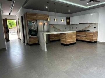 Casa de 4 habitaciones, Benito Juárez · Casa en Venta Vía Cumbres, Cancún