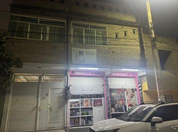 Casa de 4 habitaciones, Nezahualcóyotl · Excelente y Ubicadisima Casa en Venta en Nezahualcóyotl