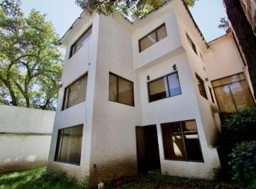 Casa de 4 habitaciones, Tlalpan · Casa Amplia y Funcional con Jardín en Jardines en La Montaña