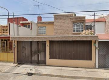 Casa de 3 habitaciones, Coacalco de Berriozábal · Casa en Venta en Coacalco