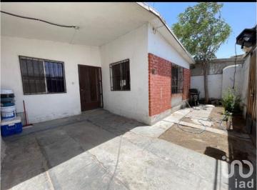 Casa · 137m² · 3 Recámaras · 1 Estacionamiento · Casa en Venta Col Cuauhtemoc 5 Min Puente Santa Fe y Cordova Americas