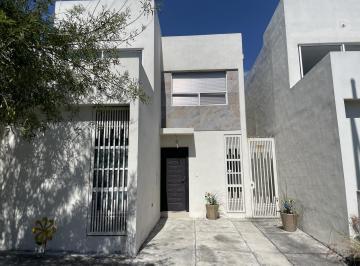 Casa · 119m² · 3 Recámaras · 1 Estacionamiento · Casa en Los Murales
