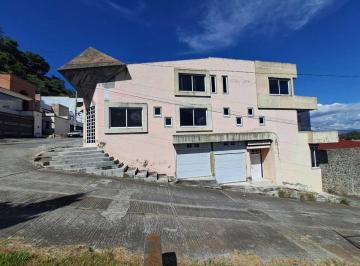 b44901730221a61d9fcab6a015190255d526a09ce6784adaeeb306123bc74246 · Casa en Venta en Bosque Camelinas