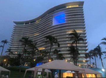 Departamento de 4 habitaciones, Acapulco de Juárez · Venta de Departamento en Peninsula Acapulco Guerrero