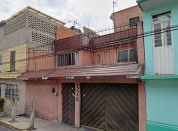 Casa de 4 habitaciones, Nezahualcóyotl · Venta de Casa en La Esperanza, Nezahualcoyotl, Edomex.