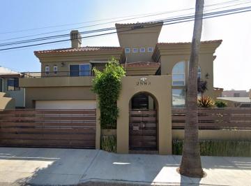 Casa de 6 habitaciones, Tijuana · Preciosa Casa en Remate en del Farallón, Playas de Tijuana, Tijuana, B. C.