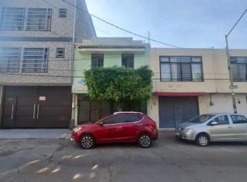 Casa de 4 habitaciones, Guadalajara · Casa en Venta en Guadalajara, Jalisco (San Rafael)