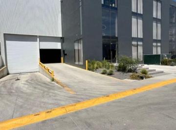 Nave industrial , San Pedro Tlaquepaque · Nave Industrial 1,800 m² en Renta en San Pedro Tlaquepaque