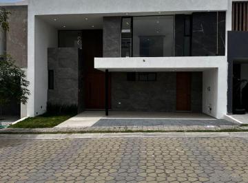Casa de 3 habitaciones, San Andrés Cholula · En Venta Casa 3 Recamaras en Parque Viena Toscana II de Lomas de Angelopolis en Puebla