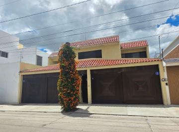 Casa de 5 habitaciones, Aguascalientes · Casa en Venta en Jardines 8 Millones