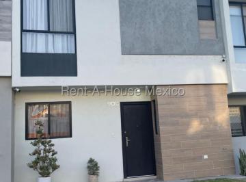 Casa en condominio de 2 habitaciones, El Marqués · Casa en Venta en Zakia