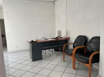 Oficina · 306m² · 2 Estacionamientos · Diamante en Bruto