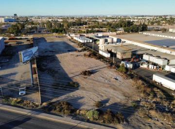 Terreno / Lote , Mexicali · Terreno en Blvd. Lazaro Cardenas