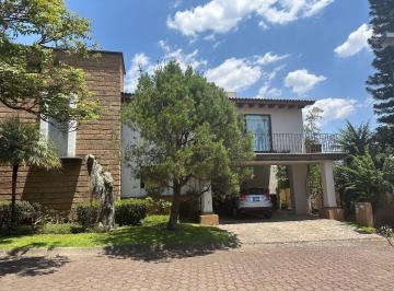 9efcba9b57a462694d86649d8c1e83d030826beab9e83feeb2f930881bda7cd1 · Casa en Venta en Santa María Fraccionamiento Urendacua - Morelia