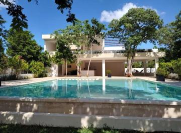 Casa · 140m² · 3 Recámaras · 2 Estacionamientos · Casa - Supermanzana 327