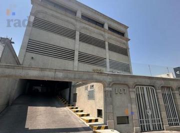 Oficina · 286m² · 7 Estacionamientos · Oficina en Renta en Zona Valle Ote.